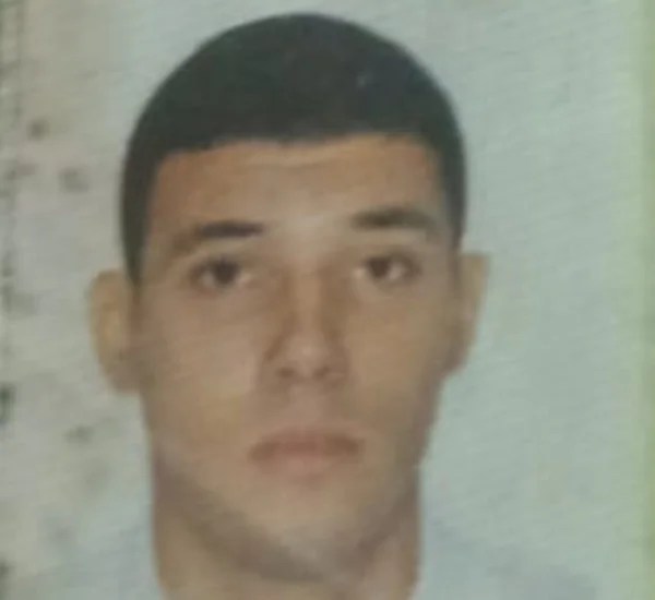 Homem é assassinado no interior de um restaurante na cidade de Capim Grosso 