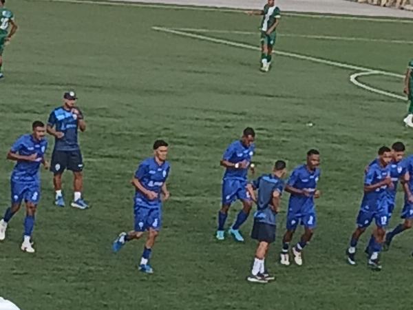 Seleção de Serrinha vence novamente e dispara na ponta da tabela do grupo 4