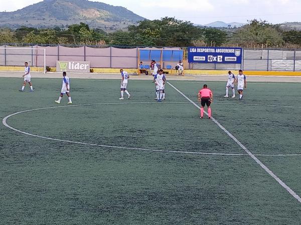 Seleção de Serrinha larga na segunda fase do campeonato Intermunicipal de Futebol 2025