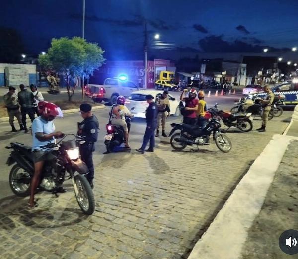 Blitz no trânsito de Serrinha 