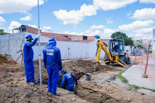 Obras de esgotamento sanitário de Serrinha estão aceleradas 