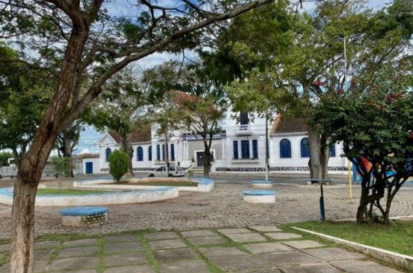 Praça Astrogilda Guimarães (Morena Bela) será recontruida pela administração municipal 