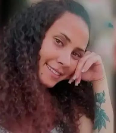 Jovem é morta a tiros por dupla de motocicleta, no município de Ipirá 